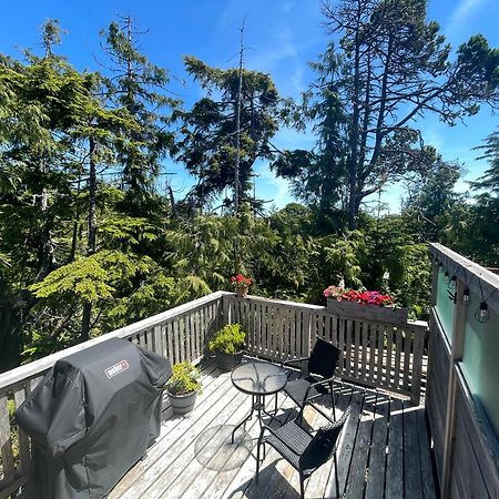 Brown'S Beach Guest Suite Ucluelet Exterior photo